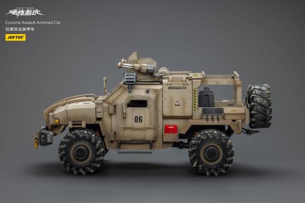 Hardcore Coldplay Vehicle 1/18 Cyclone Assauit Armored Car 13