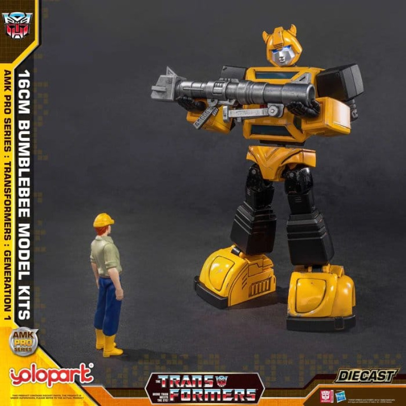 Transformers: Generation One AMK PRO Series Plastic Model Kit Bumblebee 16 cm 6