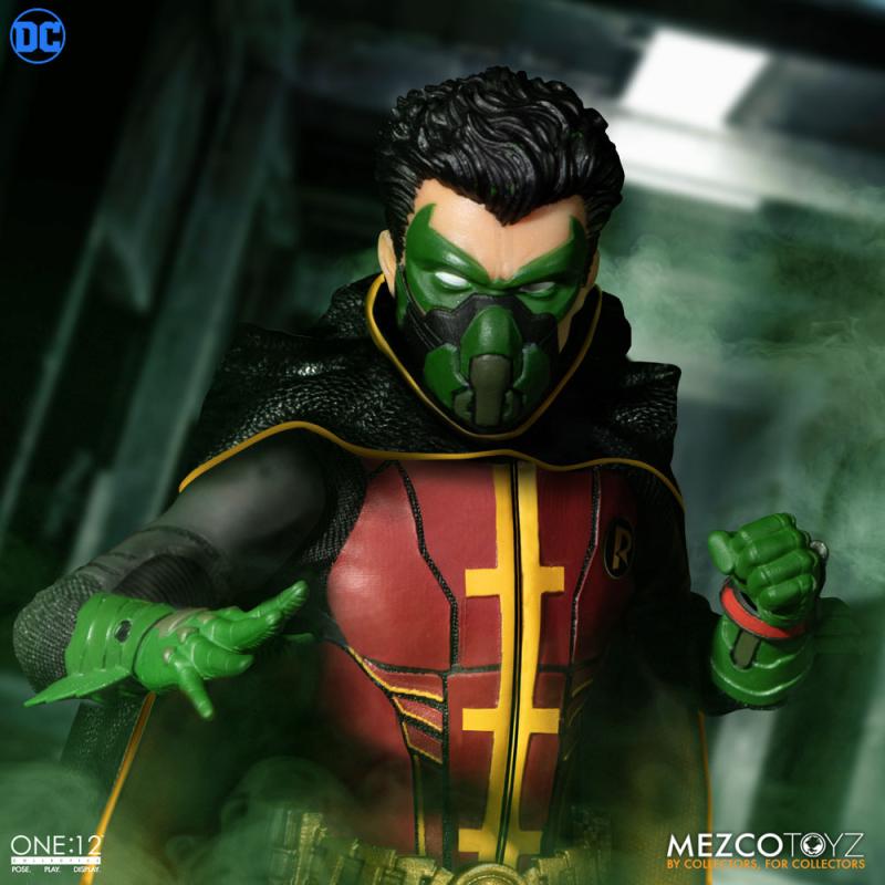 DC Comics: Robin 1/12 Action Figure - Mezco Toys