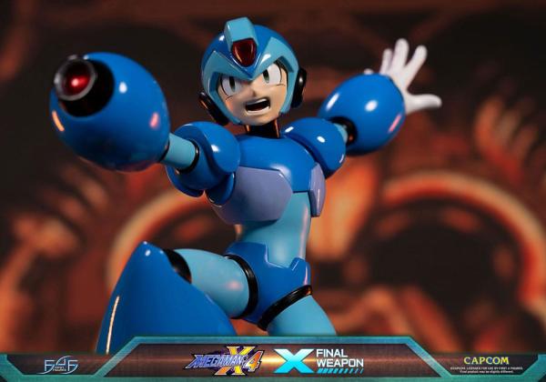 Mega Man X4: X Finale Weapon 45 cm Statue - First 4 Figures