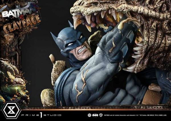 DC Comics Ultimate Premium Masterline Series Statue 1/4 Batman VS Clayface 83 cm 11
