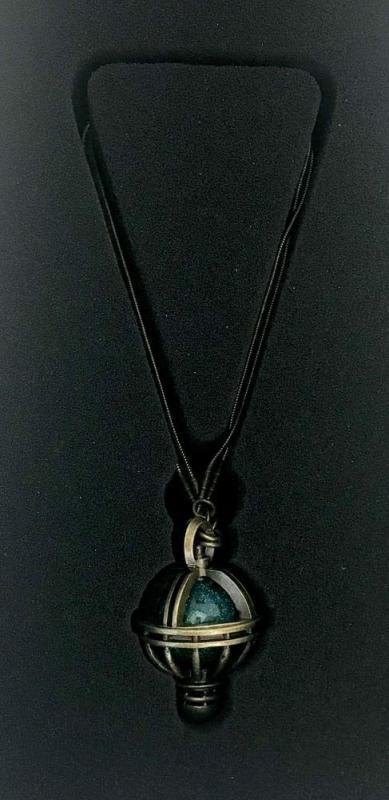 Men in Black Prop Replica 1/1 The Arquilian Galaxy Necklace Limited Edition