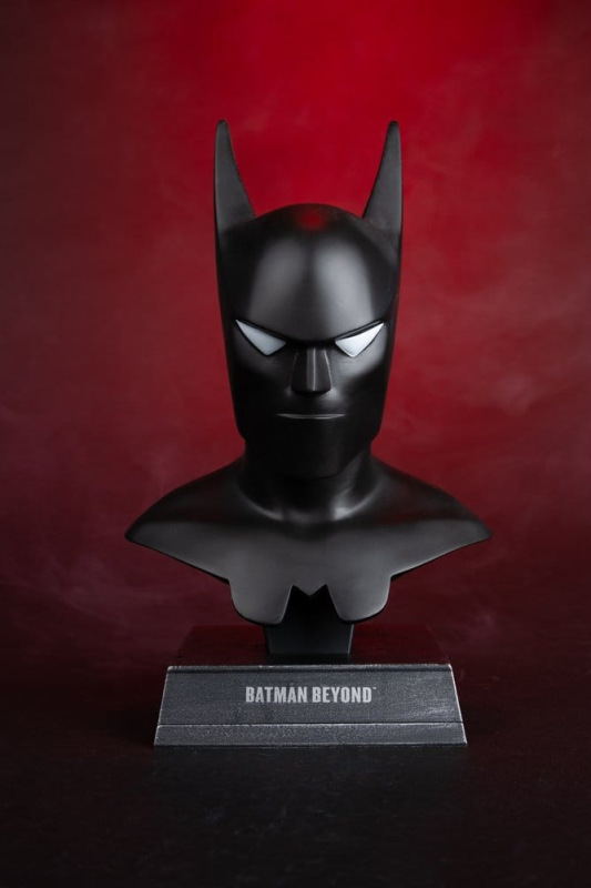 DC Direct Prop Replica 1/3 Batman Cowl (Batman Beyond Animated) 18 cm&nbsp; 9