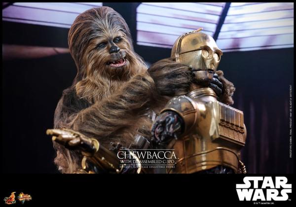 Star Wars Episode V Movie Masterpiece Action Figure 1/6 Chewbacca with Disassembled C-3PO 36 cm