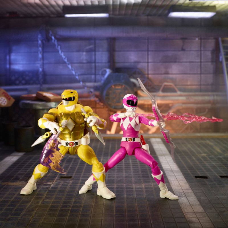 Power Rangers x TMNT Lightning Collection Action Figures 2022 Morphed April O´Neil & Michelangelo 1