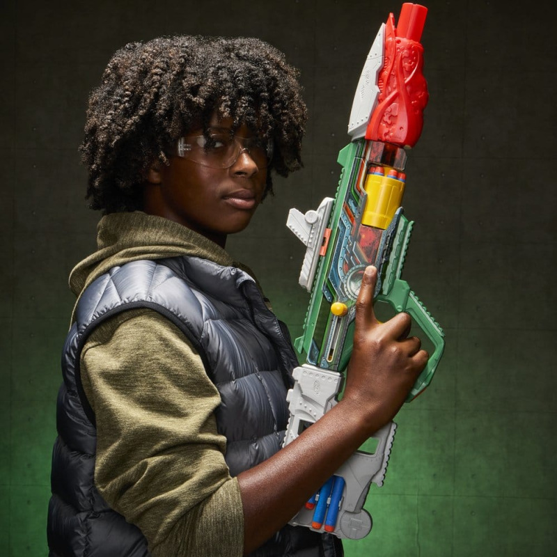 Avengers: Doomsday NERF Dart Blaster Doctor Doom 12