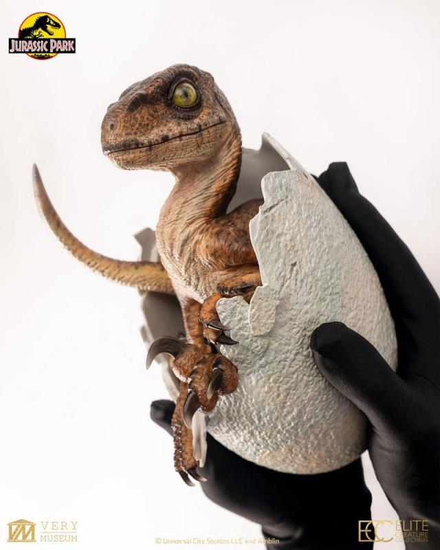 Jurassic Park Replica Bust Velociraptor Hatching Egg 24 cm 1