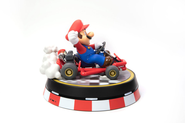 Mario Kart PVC Statue Mario Collector's Edition 22 cm 7