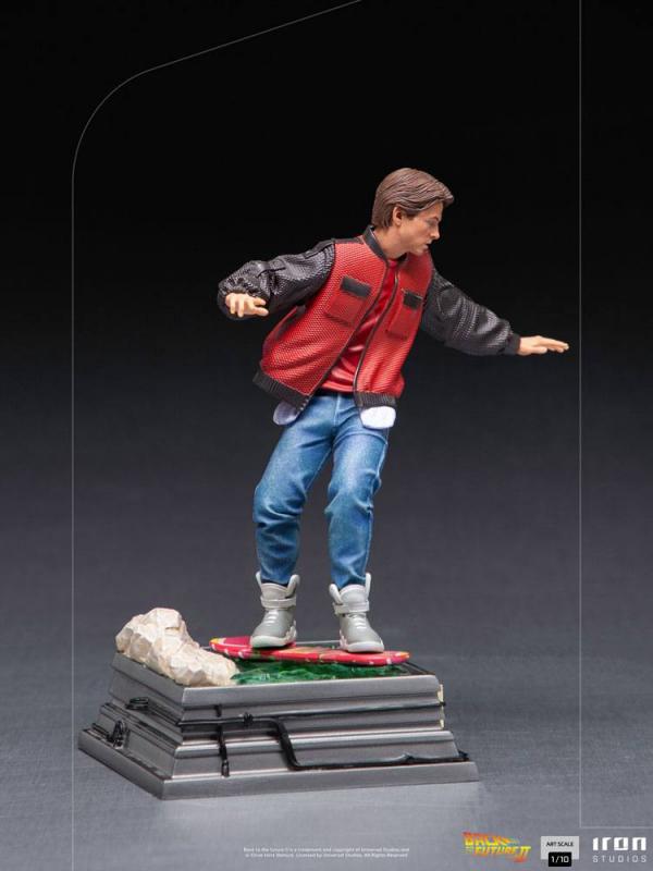 Back to the Future II: Marty McFly on Hoverboard 1/10 Art Scale Statue - Iron Studios