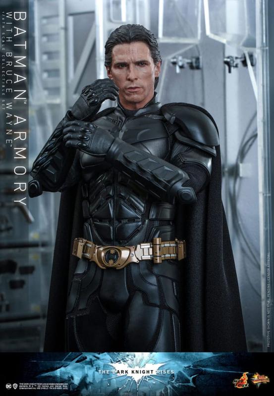 The Dark Knight Rises Movie Masterpiece Action Figures & Diorama 1/6 Batman Armory with Bruce Wa