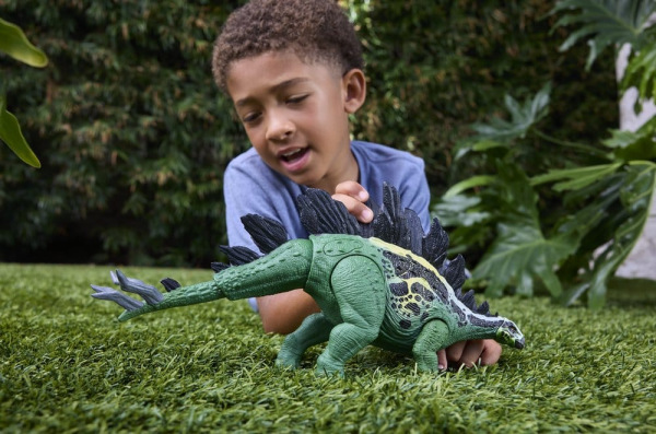 Jurassic World: Survival Action Figure Gigantic Thrashers Stegosaurus 3