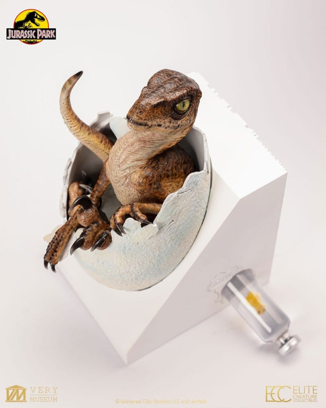 Jurassic Park Replica Bust Velociraptor Hatching Egg 24 cm 4