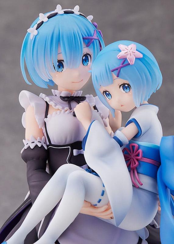 Re:Zero Starting Life in Another World PVC Statue 1/7 Rem & Childhood Rem 23 cm