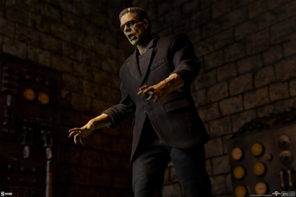 Universal Monsters Action Figure 1/6 Frankenstein (Deluxe Plus Edition) 33 cm 6