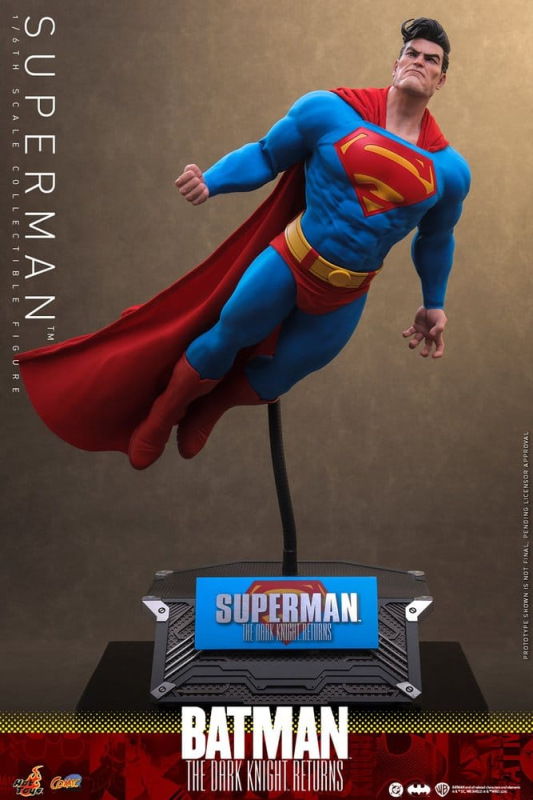 Batman: The Dark Knight Returns Comic Masterpiece Action Figure 1/6 Superman 34 cm 3