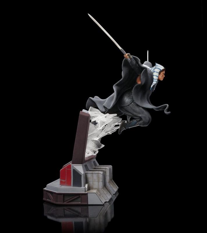 Star Wars Ahsoka: Ahsoka Tano 1/10 Deluxe Art Scale Statue - Iron Studios