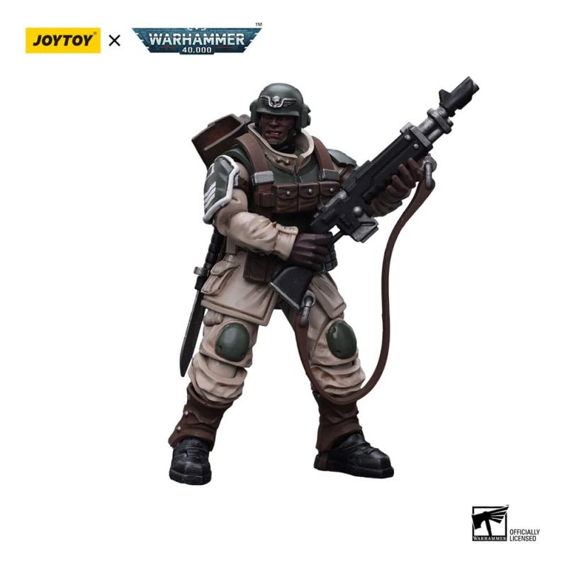 Warhammer 40k Action Figure 1/18 Astra Militarum Cadian Command Squad Veteran with Regimental Standa