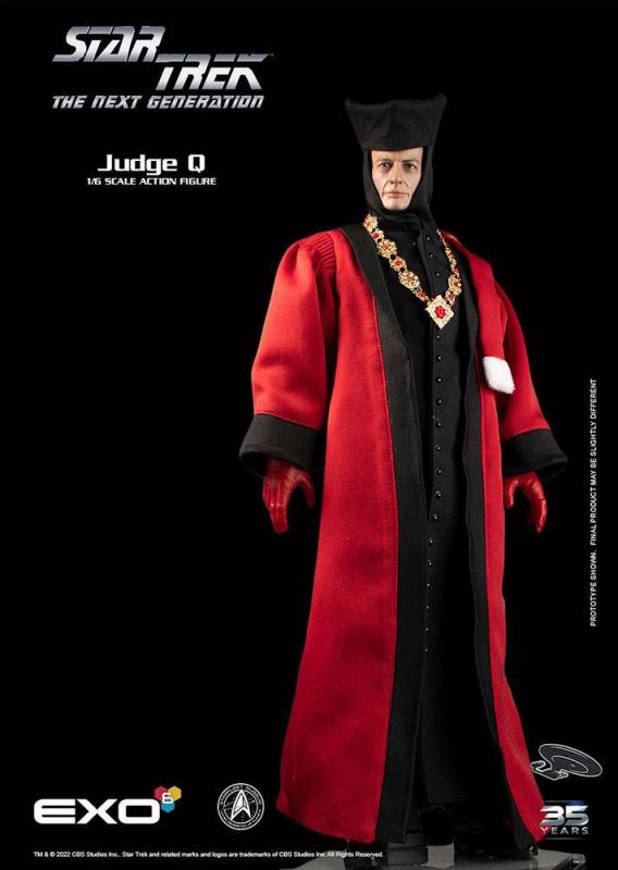 Star Trek The Next Generation: Judge Q 1/6 Action Figure - EXO-6