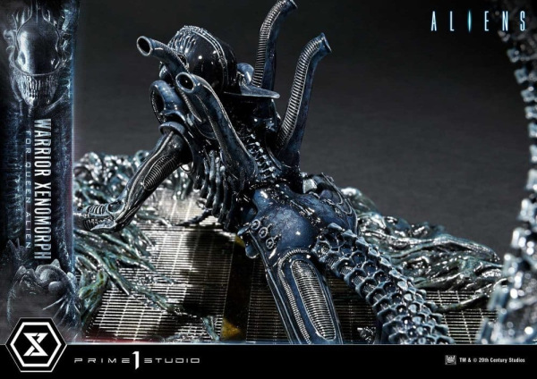 Aliens (Film) Ultimate Diorama Masterline Statue Warrior Xenomorph for Queen Alien 23 cm 12