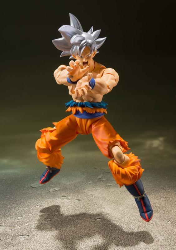 Dragon Ball Super S.H. Figuarts Action Figure Son Goku Ultra Instinct 14 cm