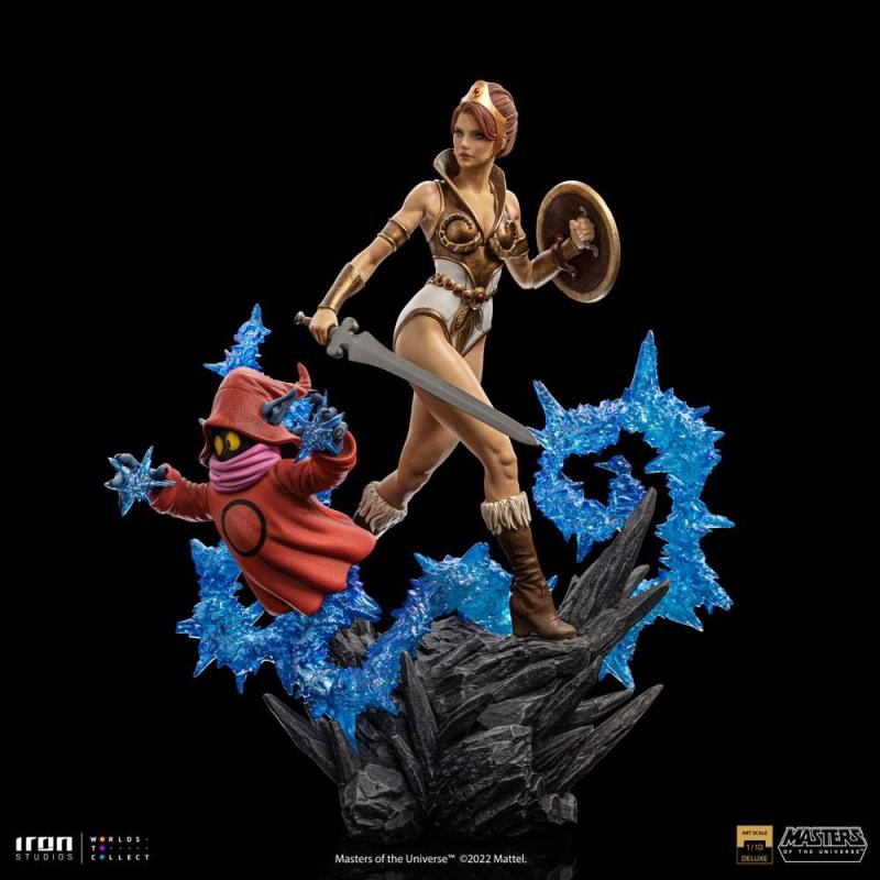Masters of the Universe: Teela & Orko 1/10 Deluxe Art Scale Statue - Iron Studios