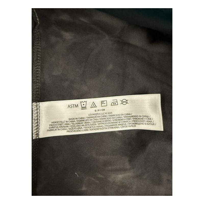 Jurassic World by Loungefly Tee T-Shirt Unisex Dinos Size XL 3