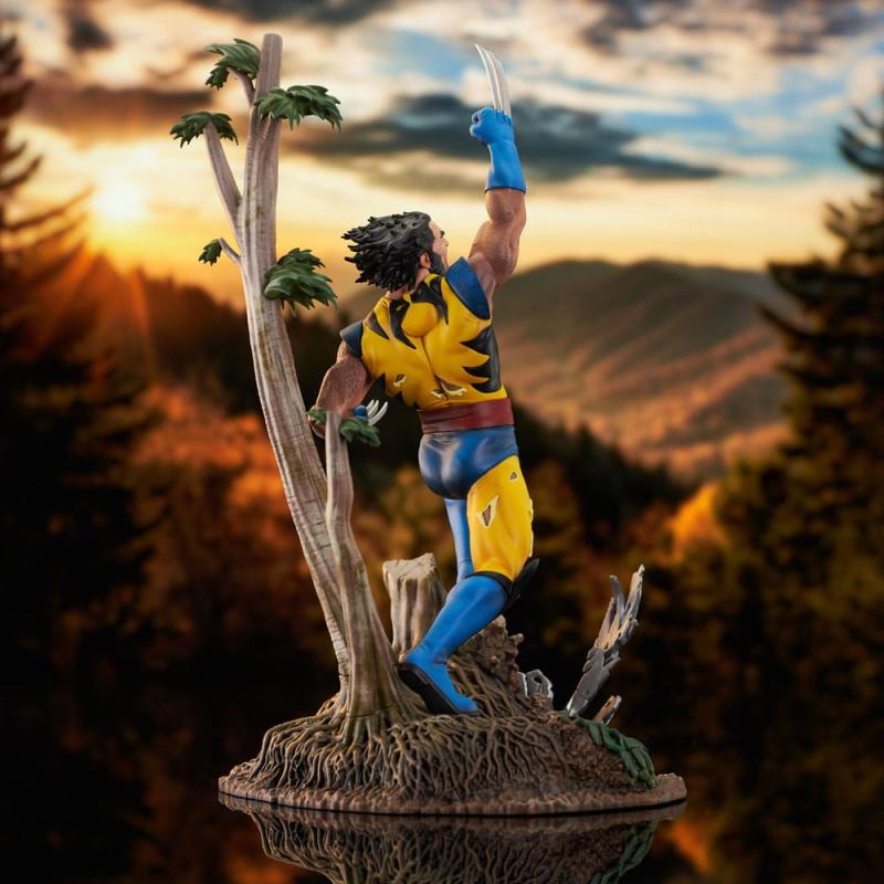 Marvel Gallery PVC Diorama 90's Comic Wolverine 28 cm 4