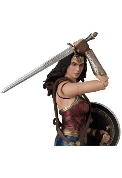 Wonder Woman MAFEX Action Figure Wonder Woman Justice League Ver. 15 cm 2