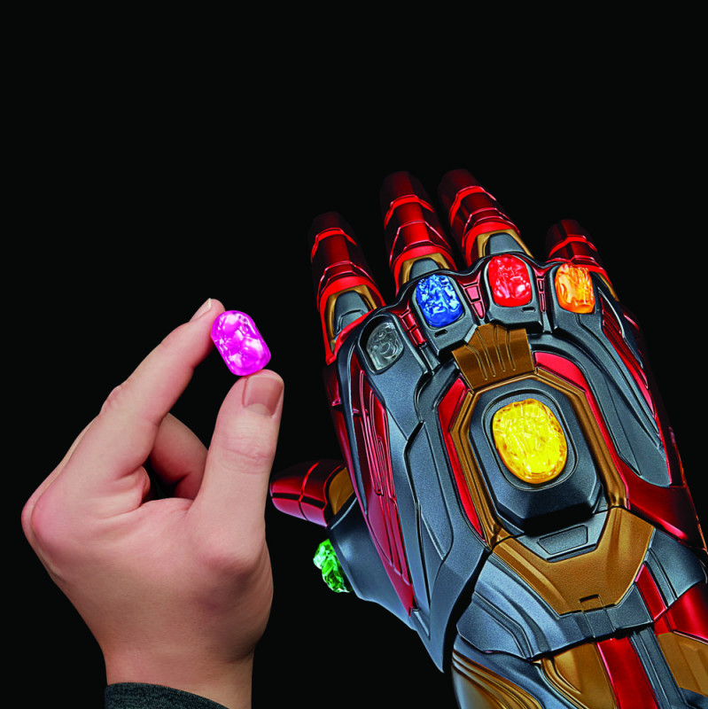 Marvel Legends Series Electronic Iron Man Nano Gauntlet 7