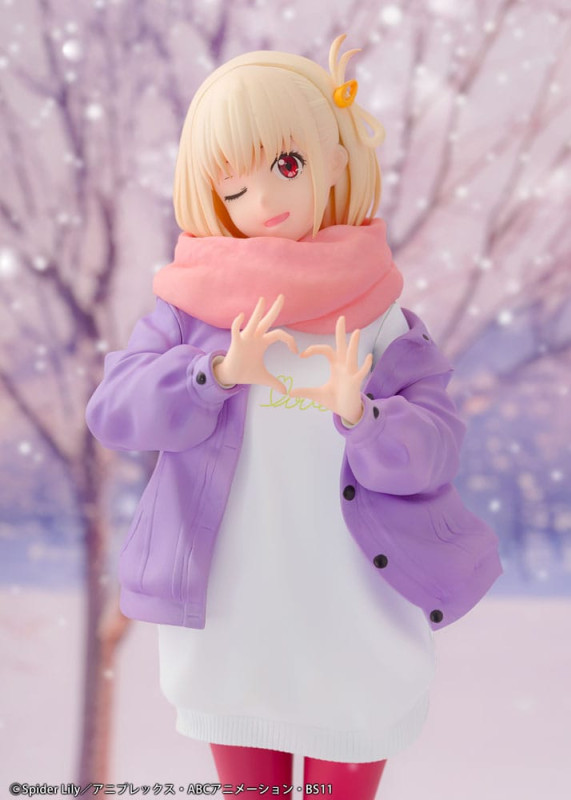 Lycoris Recoil PVC Statue 1/7 Chisato Nishikigi Winter Ver. 23 cm 9