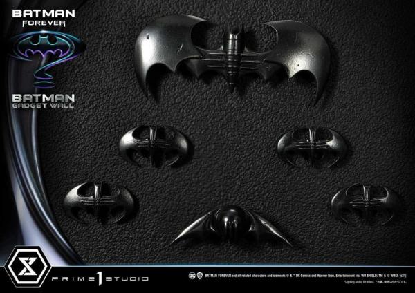 Batman Forever Museum Masterline Series Statue 1/3 Batman Gadget Wall 49 cm