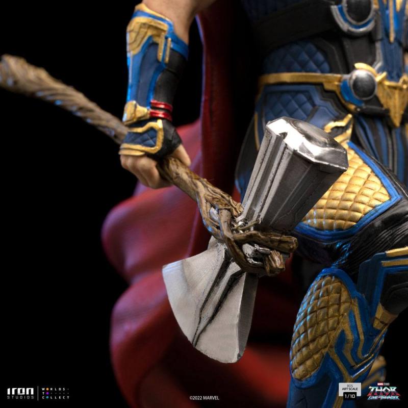 Thor Love and Thunder: Thor 1/10 BDS Art Scale Statue - Iron Studios