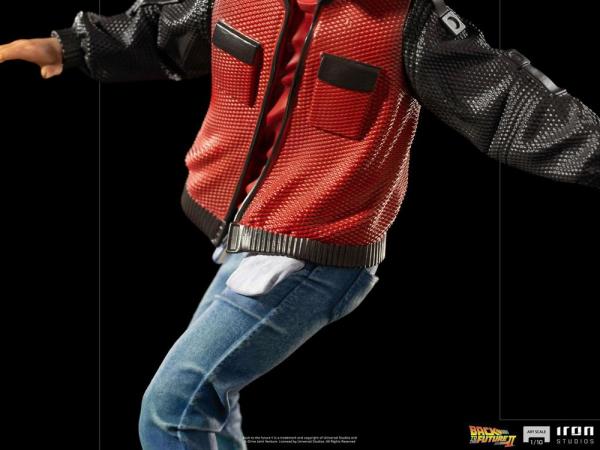 Back to the Future II: Marty McFly on Hoverboard 1/10 Art Scale Statue - Iron Studios