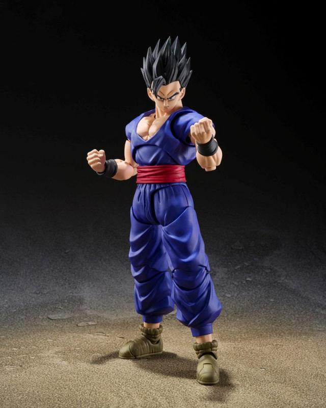 Dragon Ball Super Super Hero: Ultimate Son Goku 14 cm Action Figure - Bandai Tamashii