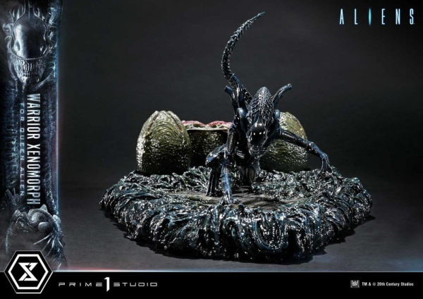 Aliens (Film) Ultimate Diorama Masterline Statue Warrior Xenomorph for Queen Alien 23 cm 5
