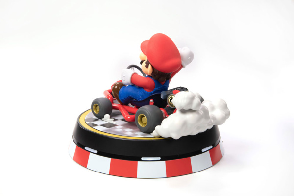 Mario Kart PVC Statue Mario Collector's Edition 22 cm 4