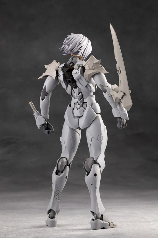Megalomaria Unlimited Universe Model Kit Zirconia 18 cm 2