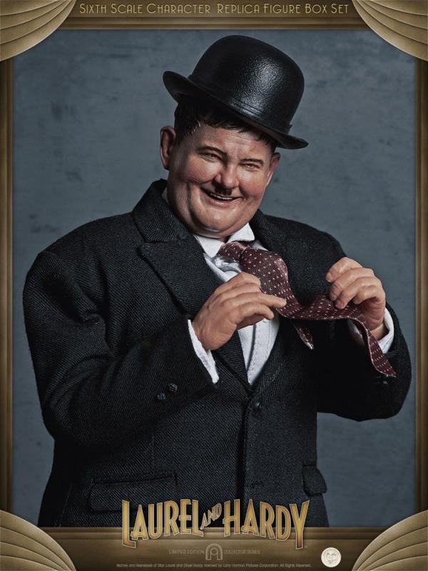 Laurel & Hardy 1/6 Action Figure 2-Pack Classic Suits - Big Chief Studios