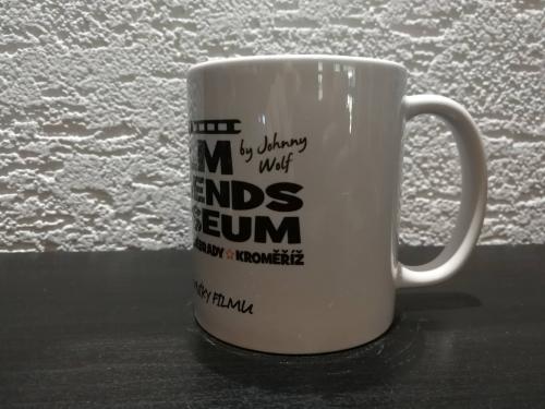 FILM LEGENDS MUSEUM HRNEK VERZE A